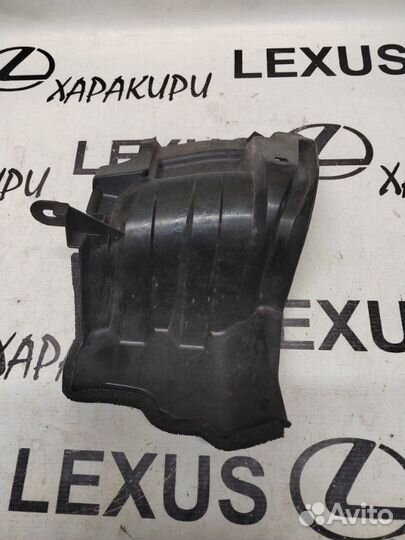 Дефлектор радиатора передний правый Lexus Rx4