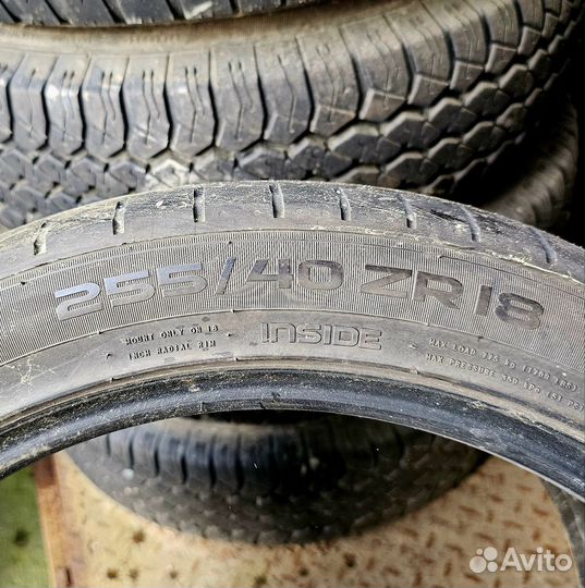 Nokian Tyres Hakka Black 2 255/40 R18 99Y