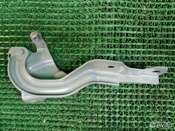 Петля капота левая Kia Rio 3 UB 2011-2017