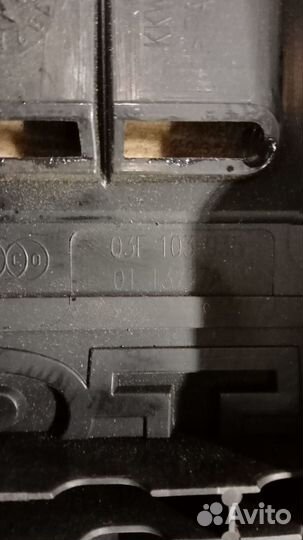 Крышка двигателя декоративная Volkswagen Golf Plus