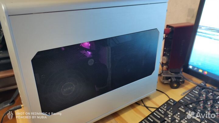 Игровой системный блок формата Mini-ITX