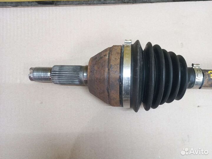 Привод левый МКПП Шевроле Эпика ресталинг