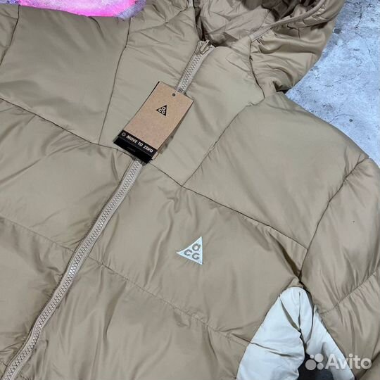 Осенний пуховик Nike ACG