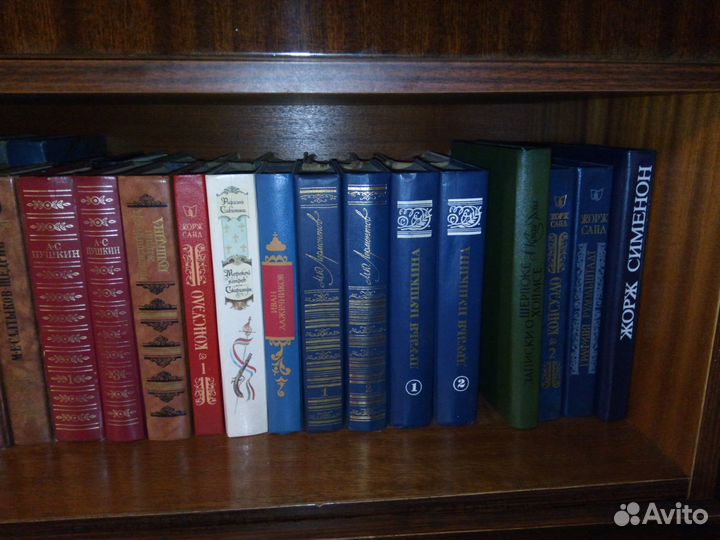 Продам книги