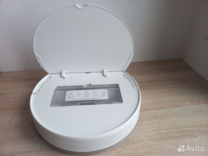 Робот-пылесос Xiaomi Mi Robot Vacuum-Mop 2 Lite