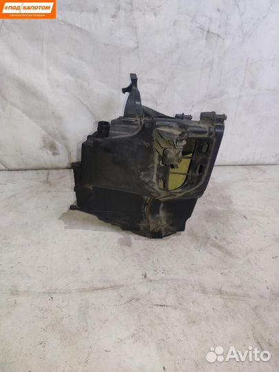 Корпус воздушногo фильтра Ford Focus 2