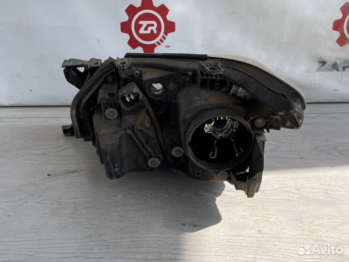 Lexus Lx 570 Фара правая