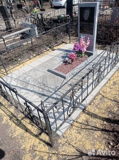 Установка памятников, уборка могил покраска оград