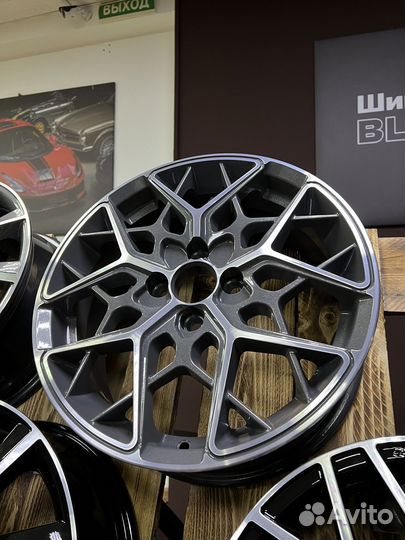 CrossStreet 7x17/5x114,3 ET45 D67,1 CR-20 GMF