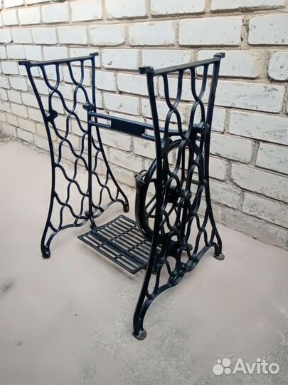 Станина от швейной машинки