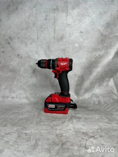 Шуруповерт Milwaukee 36v