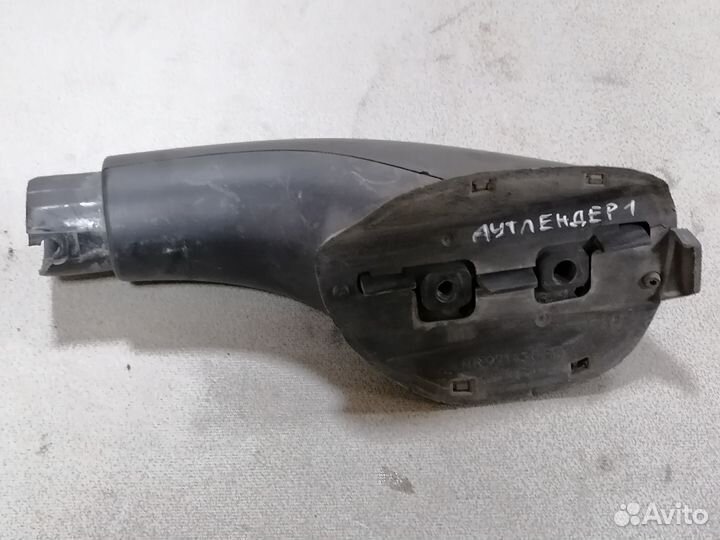 Крепёж рейлинга правый для Mitsubishi Outlander 1