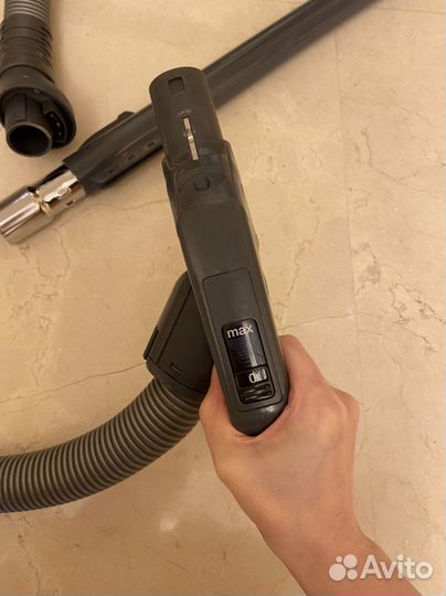 Насадки/запчасти от пылесоса bork v700