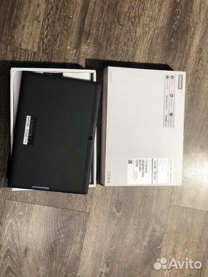 Планшет Lenovo TAB 3 10 Business