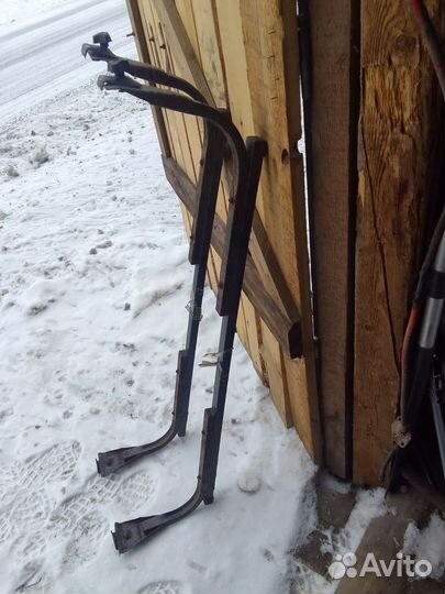 Багажник на крышу иж ода, фабула