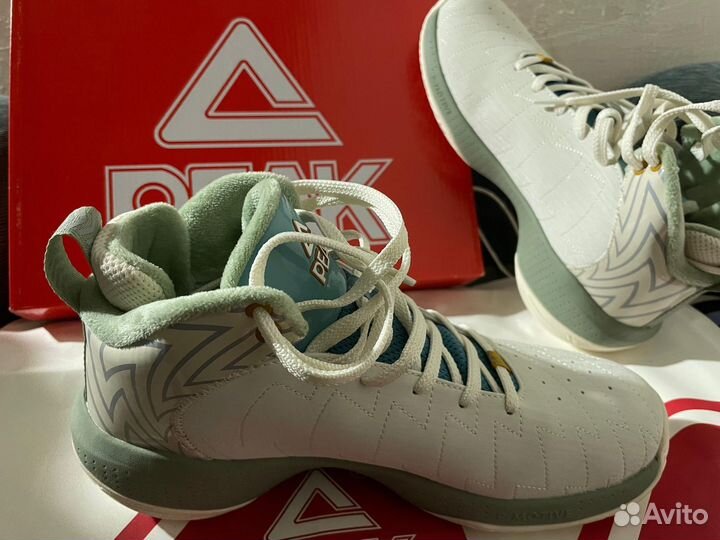 Кроссовки мужские