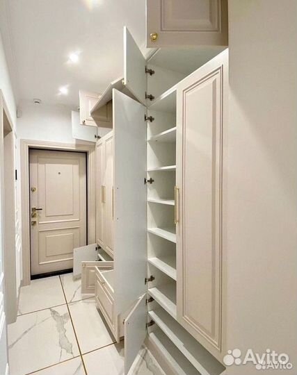 Шкаф в прихожую от фабрики мебели