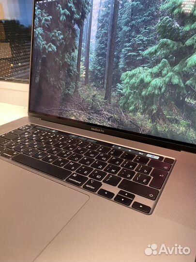 MacBook Pro 16 late 2019 i9 2.3 16gb/8gb/1tb