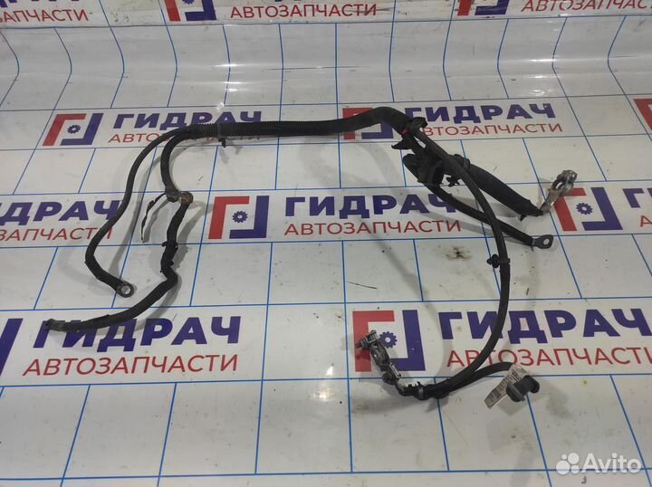 Клемма аккумулятора плюс Opel Antara (С145) 954925