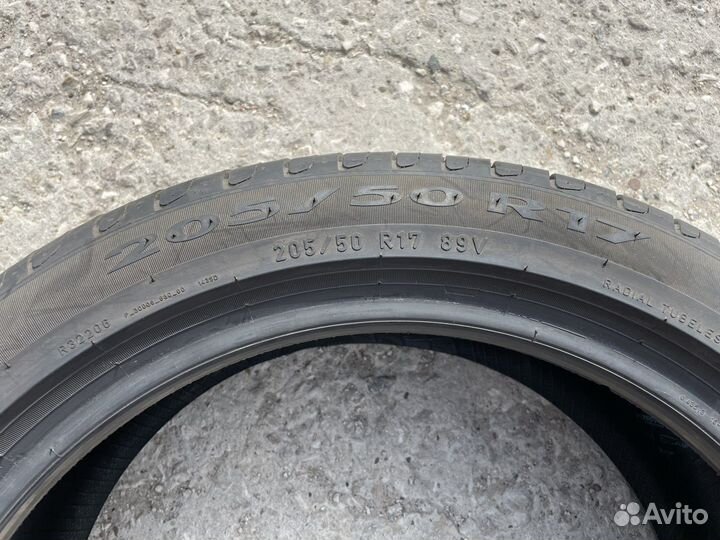 Pirelli Cinturato P7 205/50 R17 89V