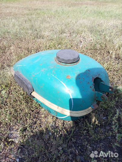 Топливный бак на мотоцикл урал