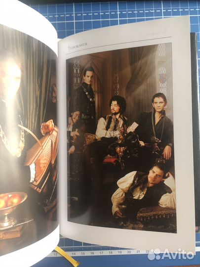 Книга на чешском языке Tudorovci II