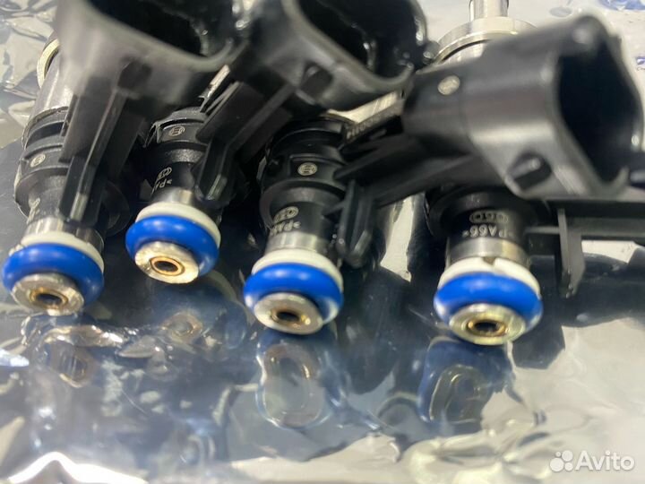 Форсунка General Motors 12669384 12638530