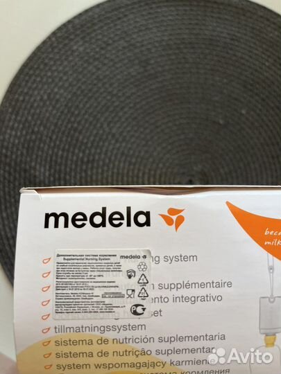 Дополнительная система кормления Medela