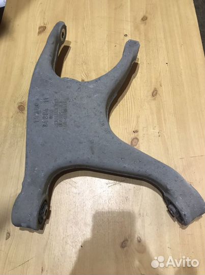 Рычаг задний правый Audi A4 B8