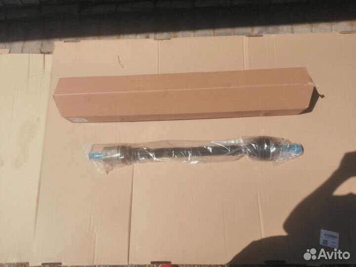 Привод колеса Volkswagen polo