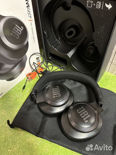 Наушники Bluetooth JBL Live 660 nc