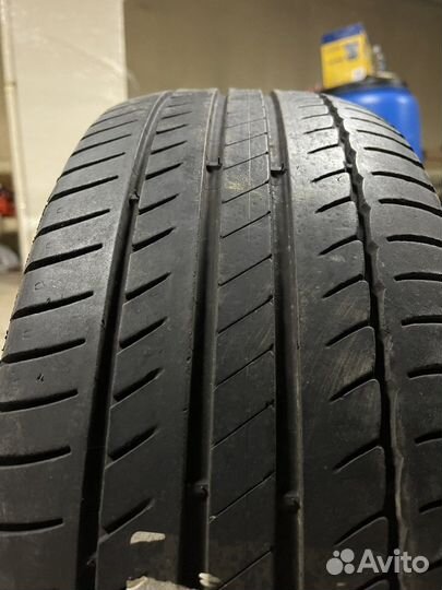 Michelin Primacy HP 215/45 R17 87W
