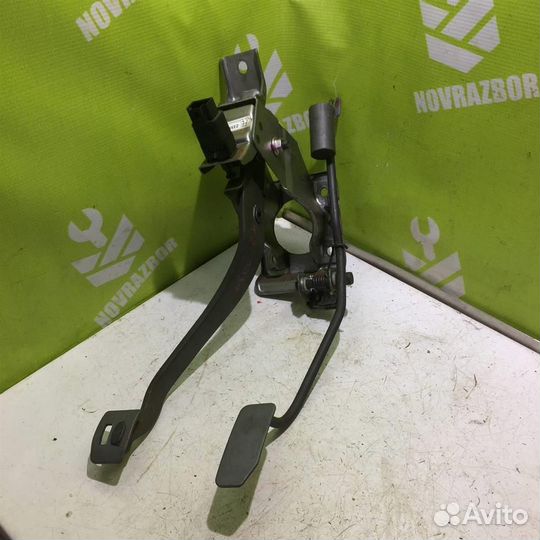 Педаль тормоза Шевроле Авео Т200 03-08