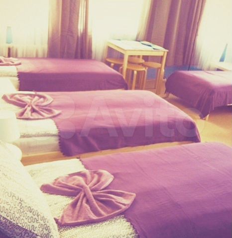 Комната 23 м² в 4-к., 2/4 эт.