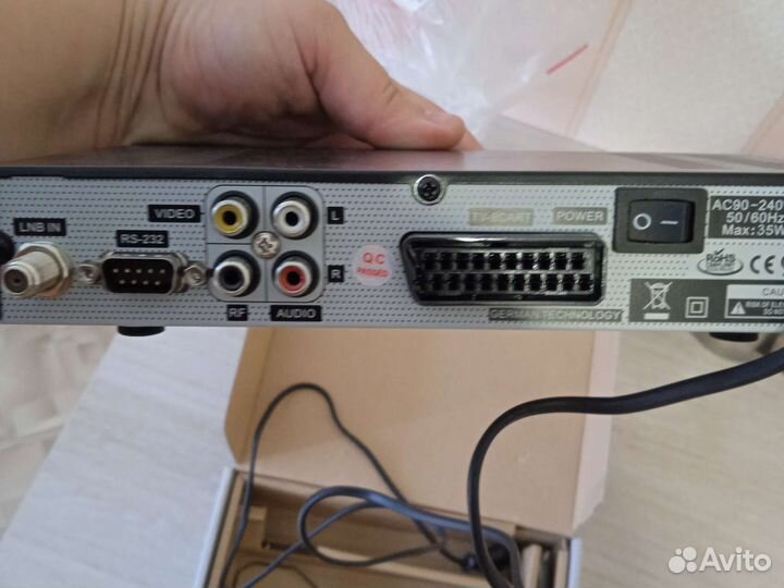 Цифровой спутниковый ресивер