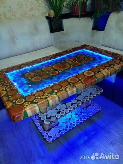 Светящийся столик