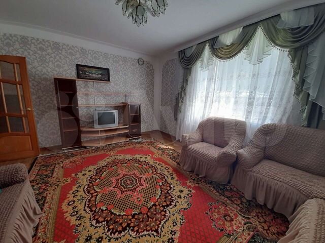 2-к. квартира, 50 м², 5/5 эт.