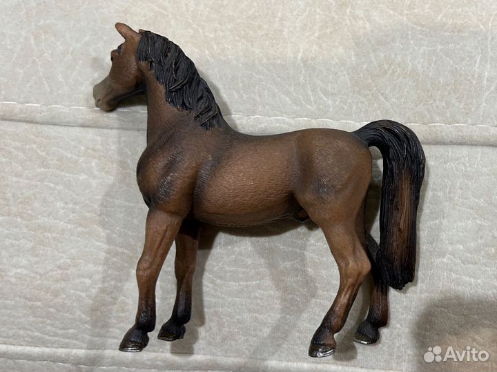 Фигурки лошадей schleich