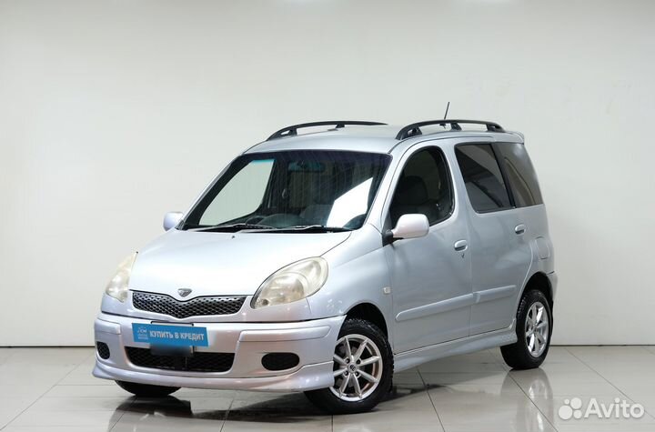 Toyota Funcargo, 2004