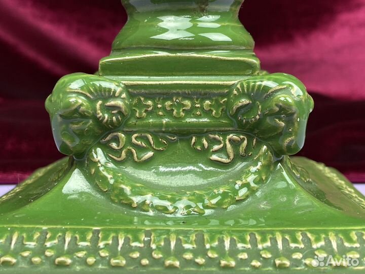 Подсвечник с клеймом Т.- ва М. С. Кузнецова