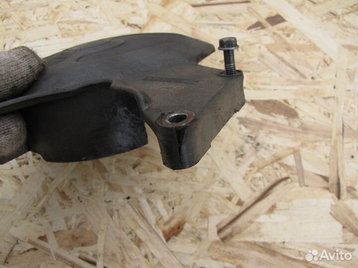 Крышка звезды Kawasaki ZZR400-1 (ZX400K)