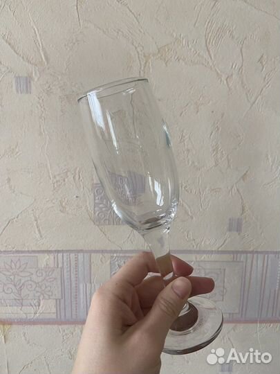 Бокалы для шампанского