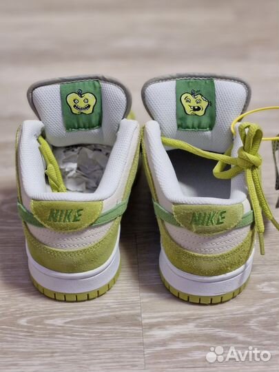 Кроссовки Nike SB Dunk Low