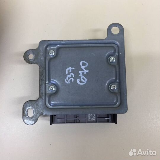 Подушка безопасности в рулевое колесо Renault Loga