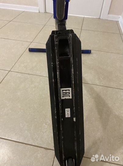 Трюковой самокат KMS skream