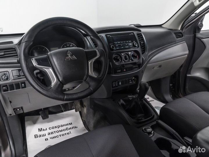 Mitsubishi L200 2.4 МТ, 2017, 98 760 км
