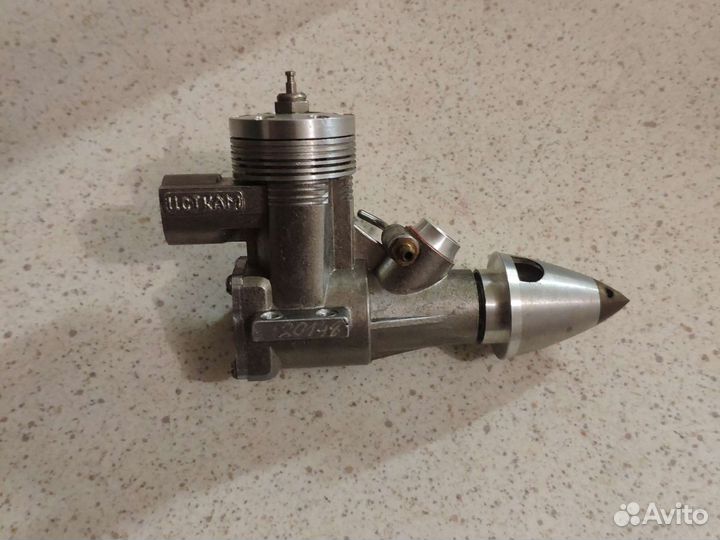 Микродвигатель Цсткам 2.5кр
