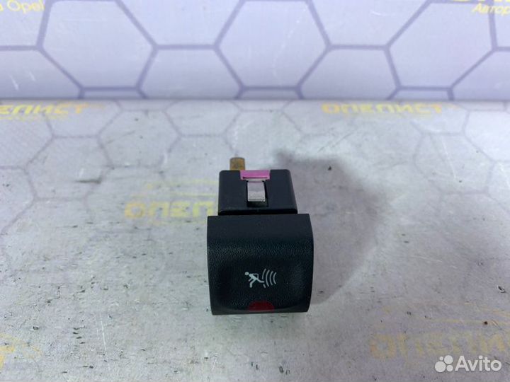 Кнопка отключения сигнализации Opel Vectra B