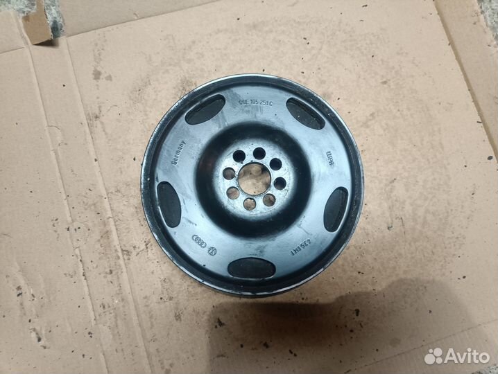 Шкив коленвала 3.2 AUK BKH Audi A6 C6 06E105251C