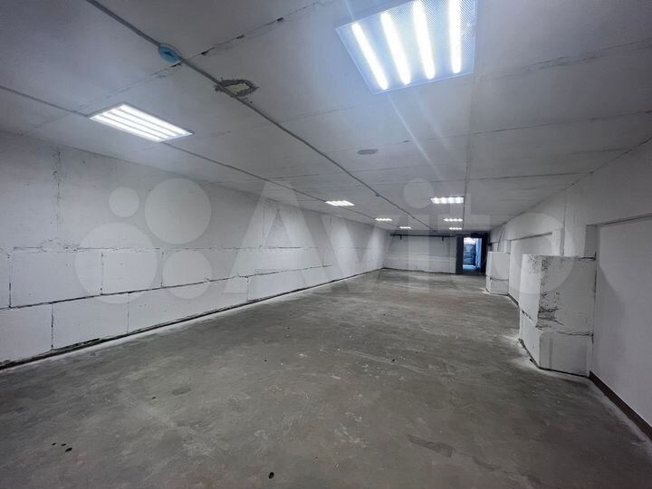 Склад, 157 м²